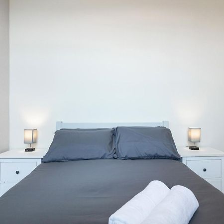 5A - Bright And Airy 2 Bedroom Apartment - Close To Central لندن المظهر الخارجي الصورة